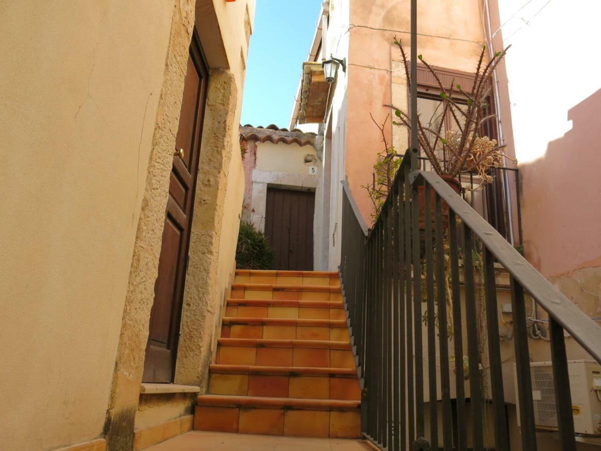B&B Spiraglio Siraküza Dış mekan fotoğraf